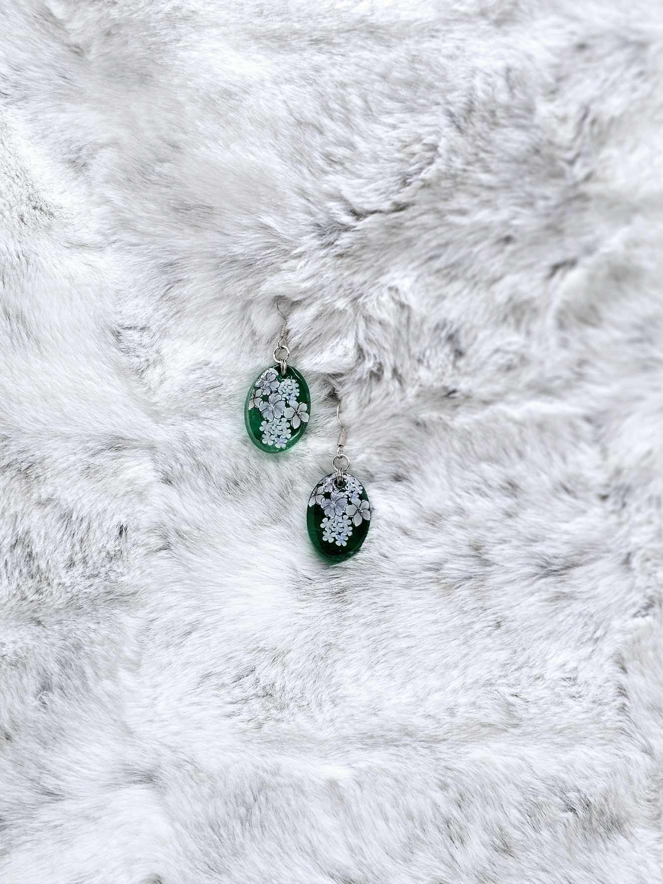 FLOWER PRINT RESIN EARRINGS