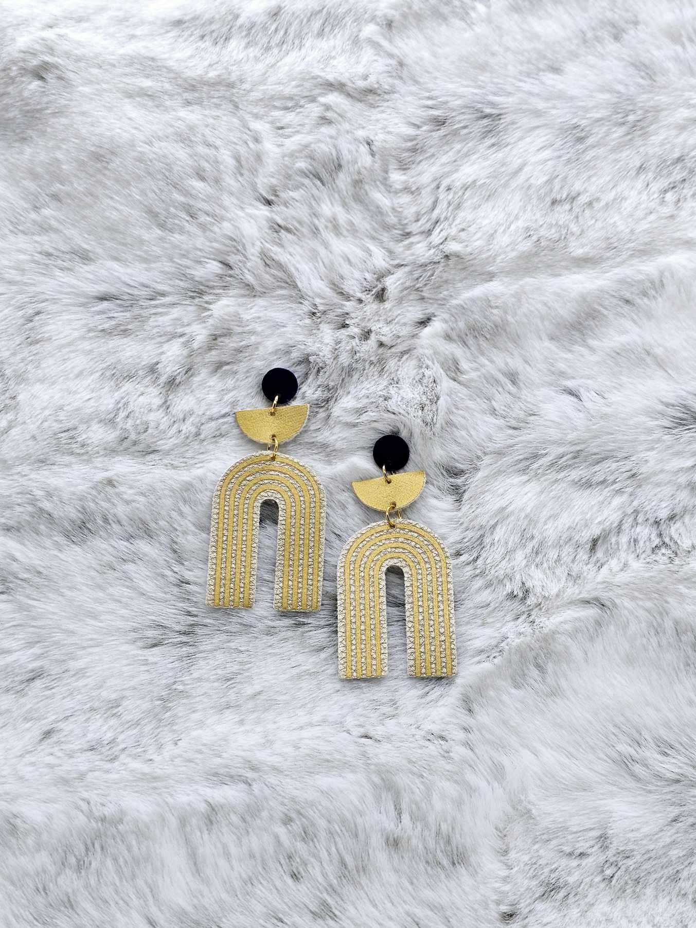 GOLD & BLUE FAUX LEATHER STUD EARRINGS