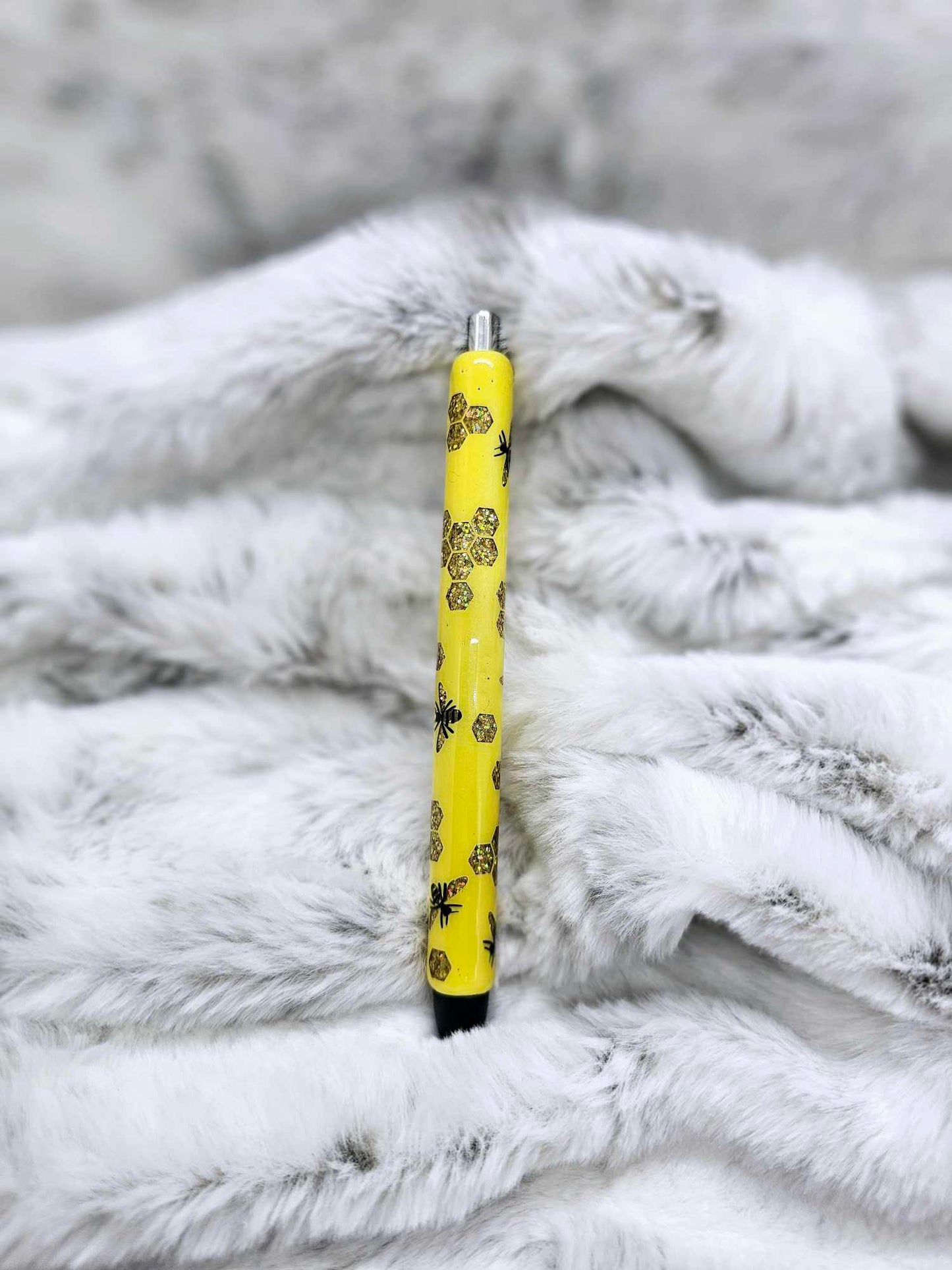 BEE/HONEYCOMB PEN