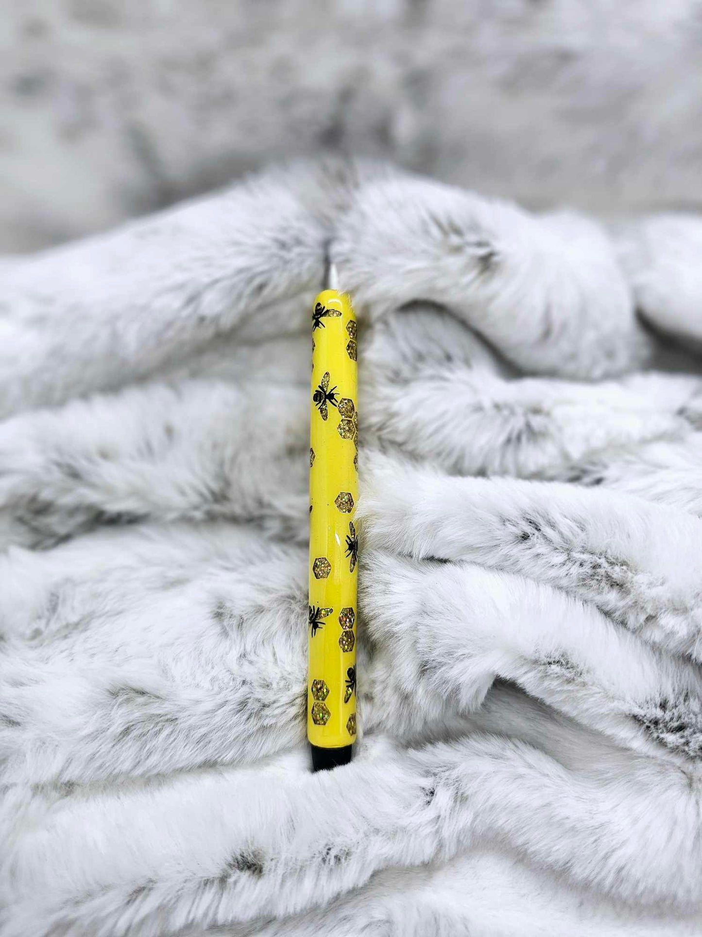 BEE/HONEYCOMB PEN