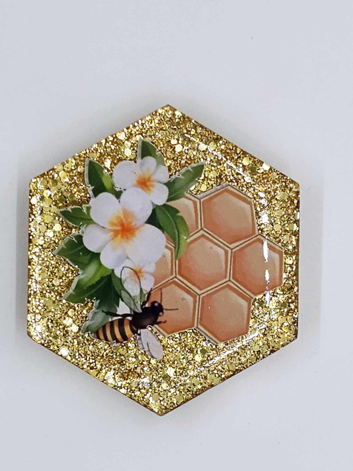 BEE AND HONEYCOMB BADGE REEL
