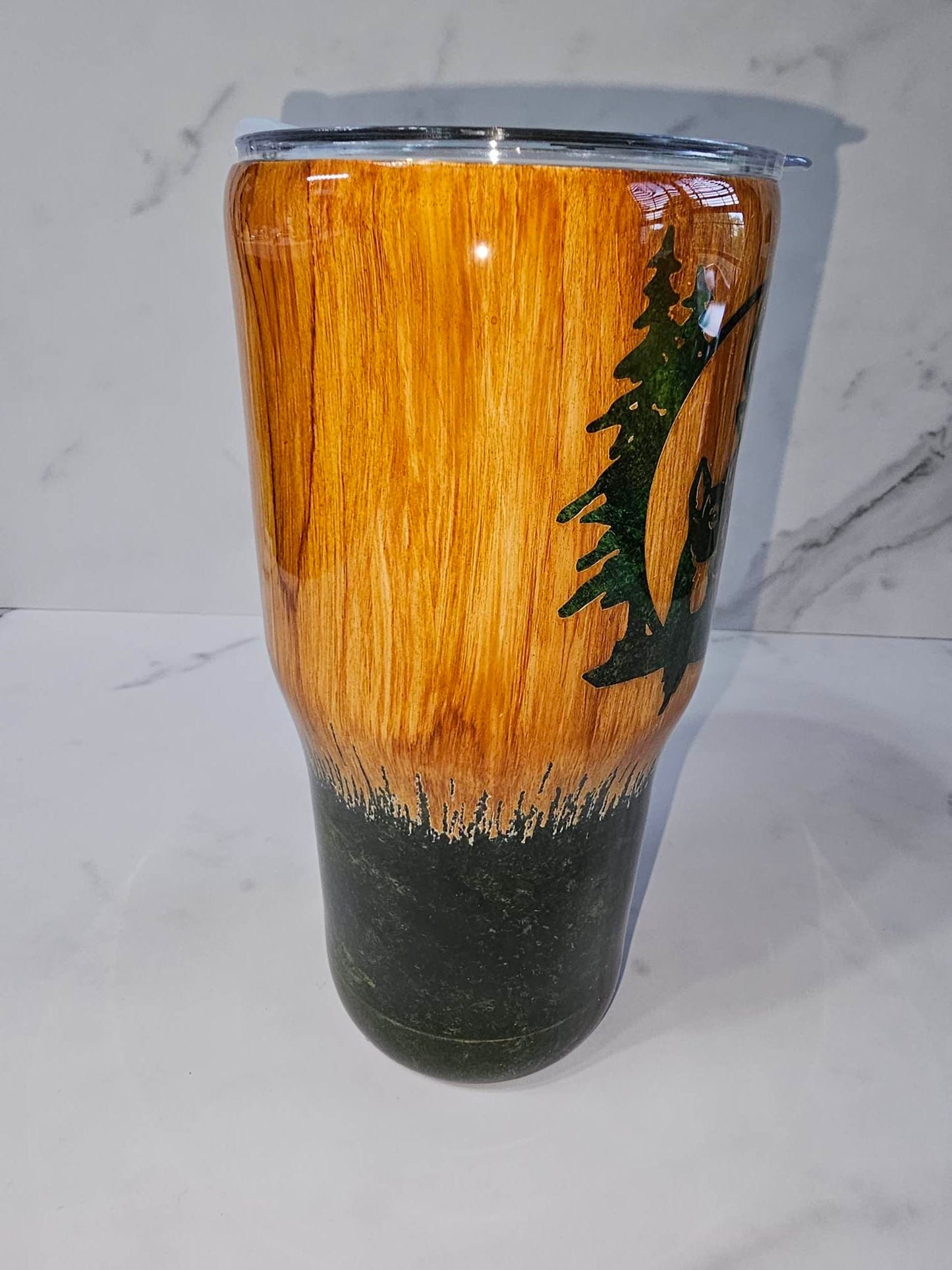 DISTRESSED CAMO/WOODGRAIN DEER TUMBLER