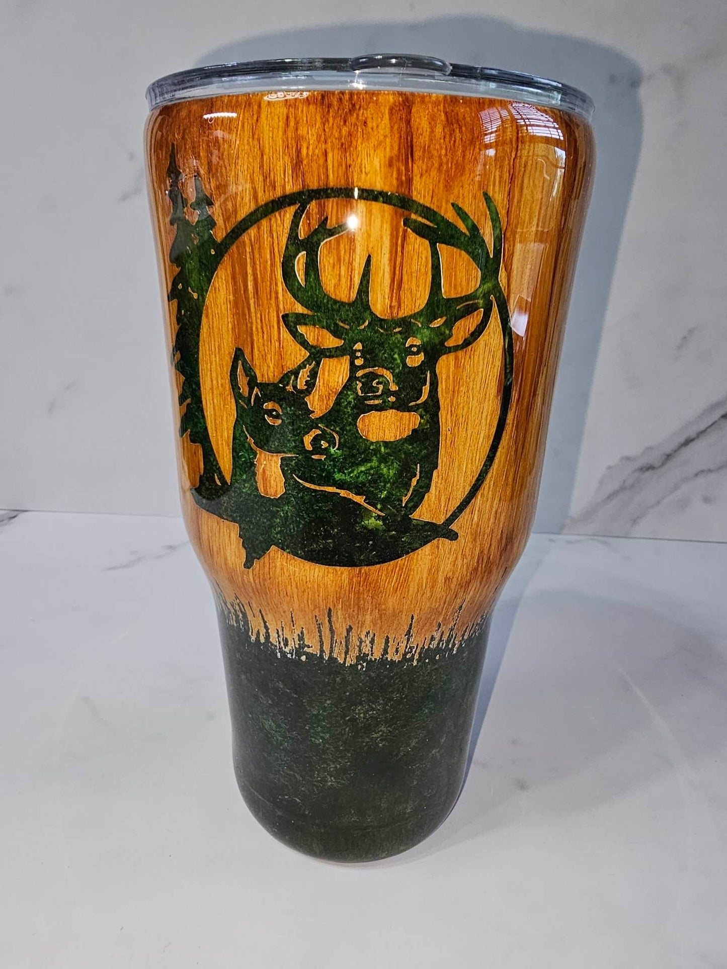 DISTRESSED CAMO/WOODGRAIN DEER TUMBLER