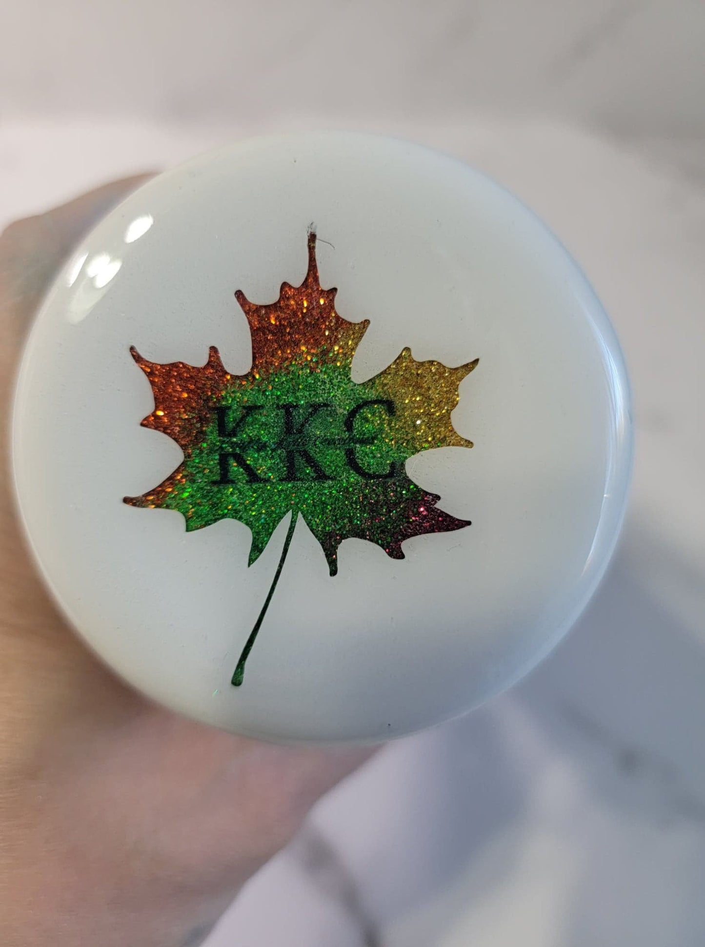 FALL BREEZE AND AUTUMN LEAVES TUMBLER