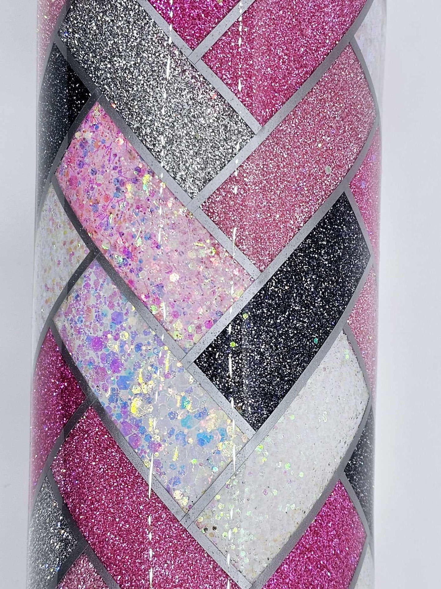 TANGRAM BRICK PATTERN TUMBLER