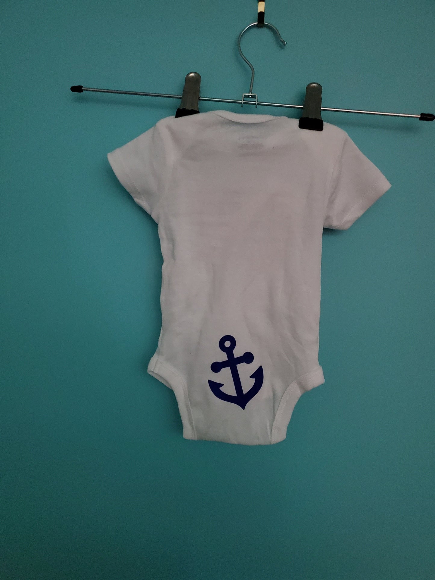 LITTLE SAILOR BABY ONESIE W/ANCHOR ON BUTT