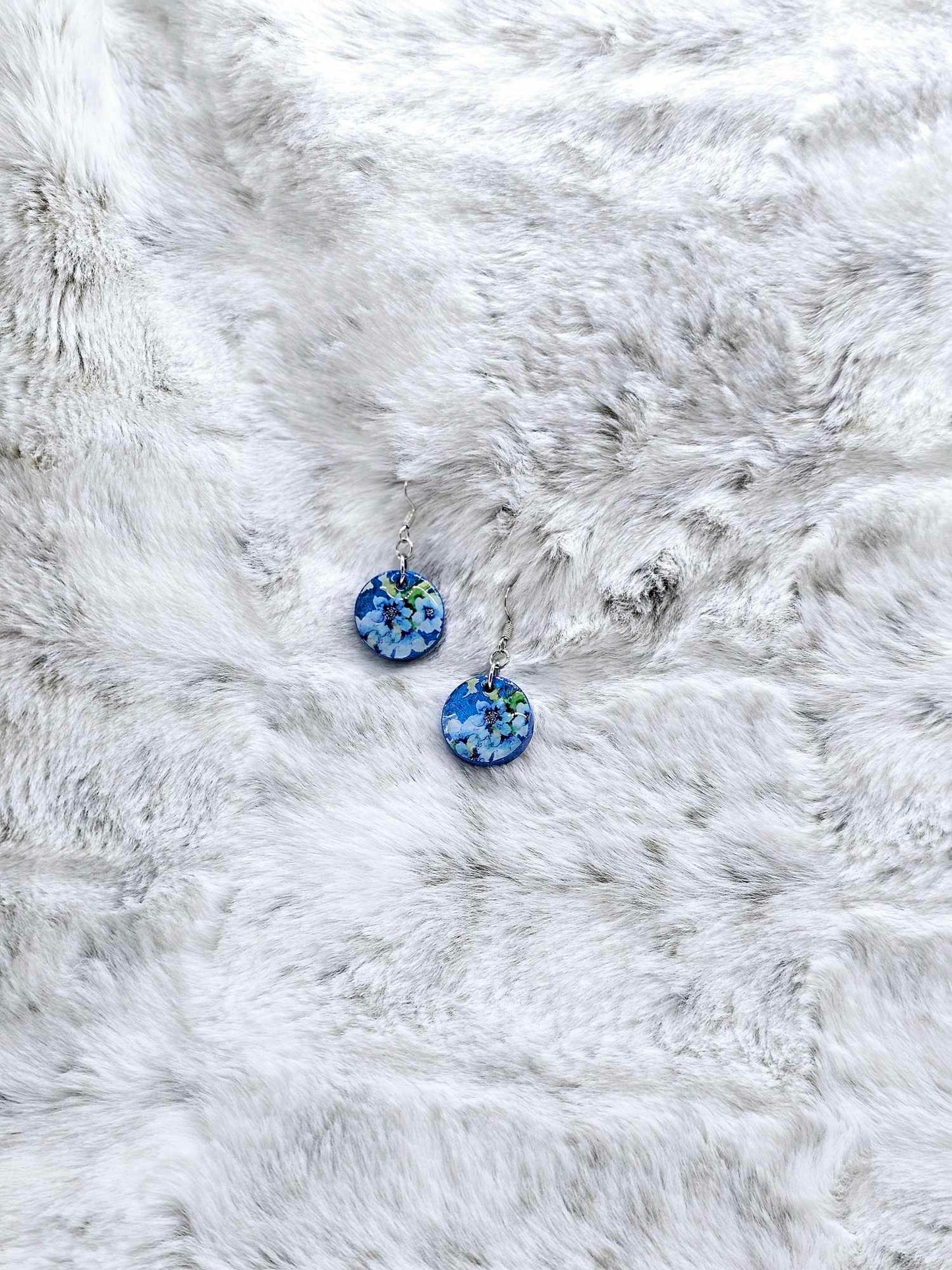 ROUND FLOWER PRINT RESIN EARRINGS