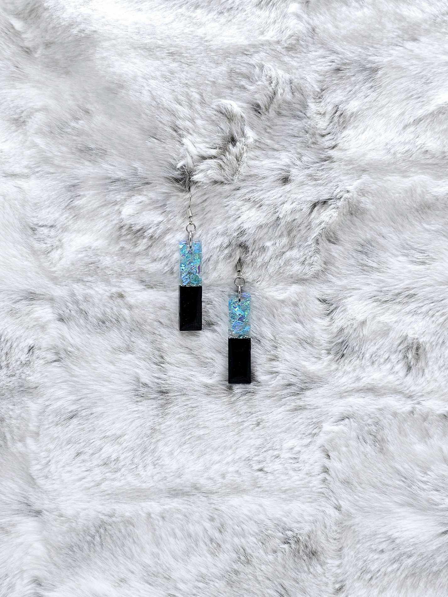 RESIN EARRINGS