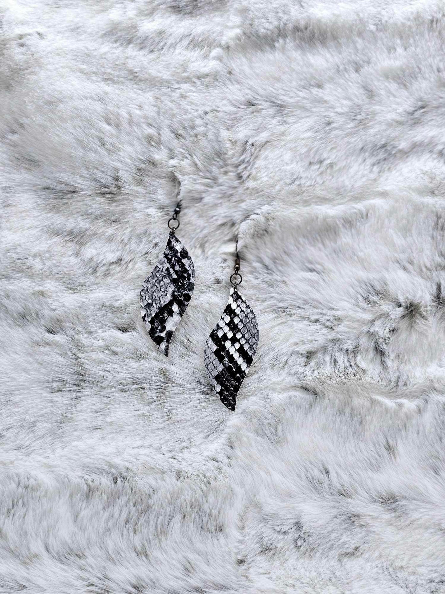FAUX LEATHER EARRINGS