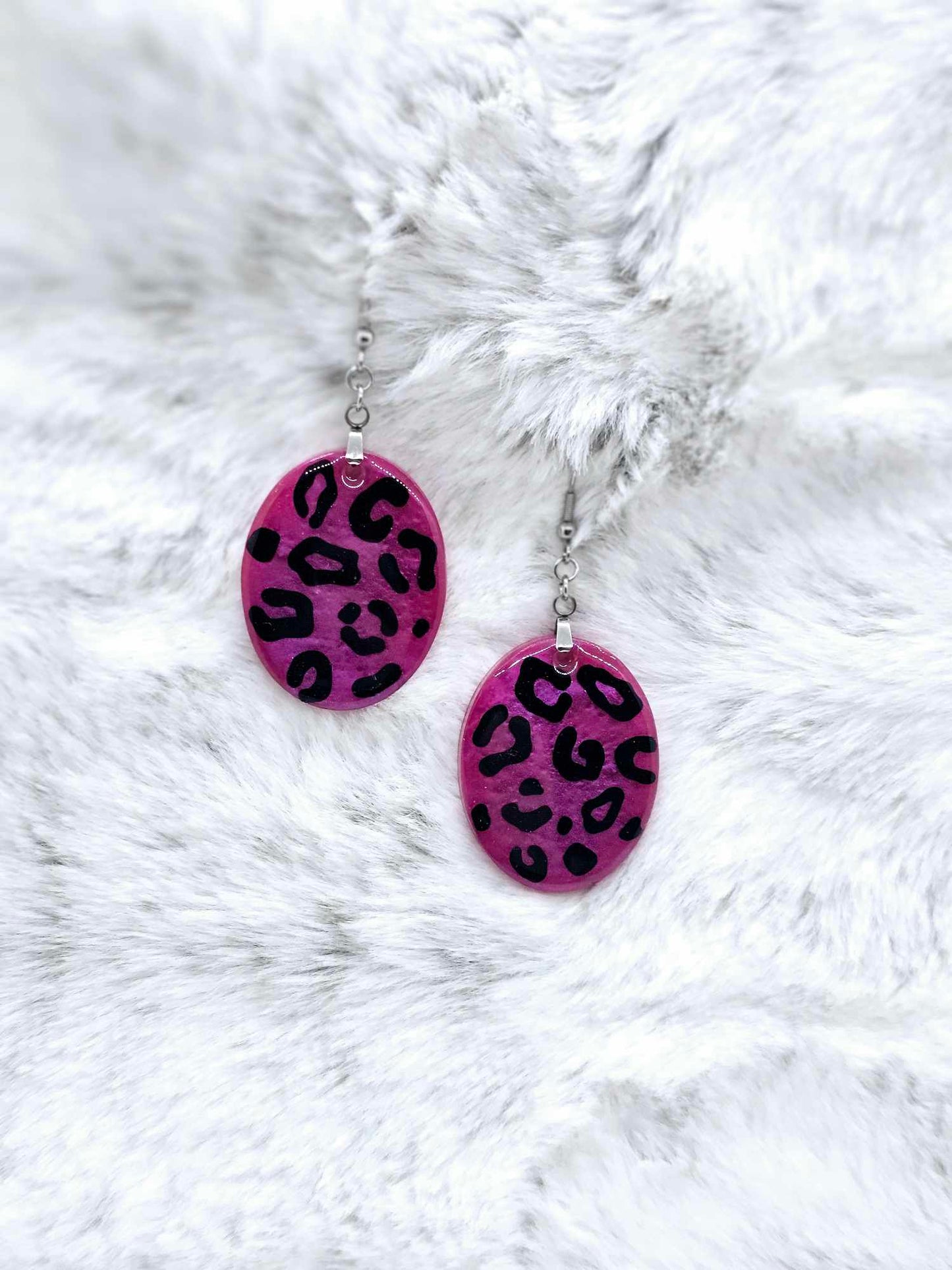 LEOPARD PRINT RESIN EARRINGS