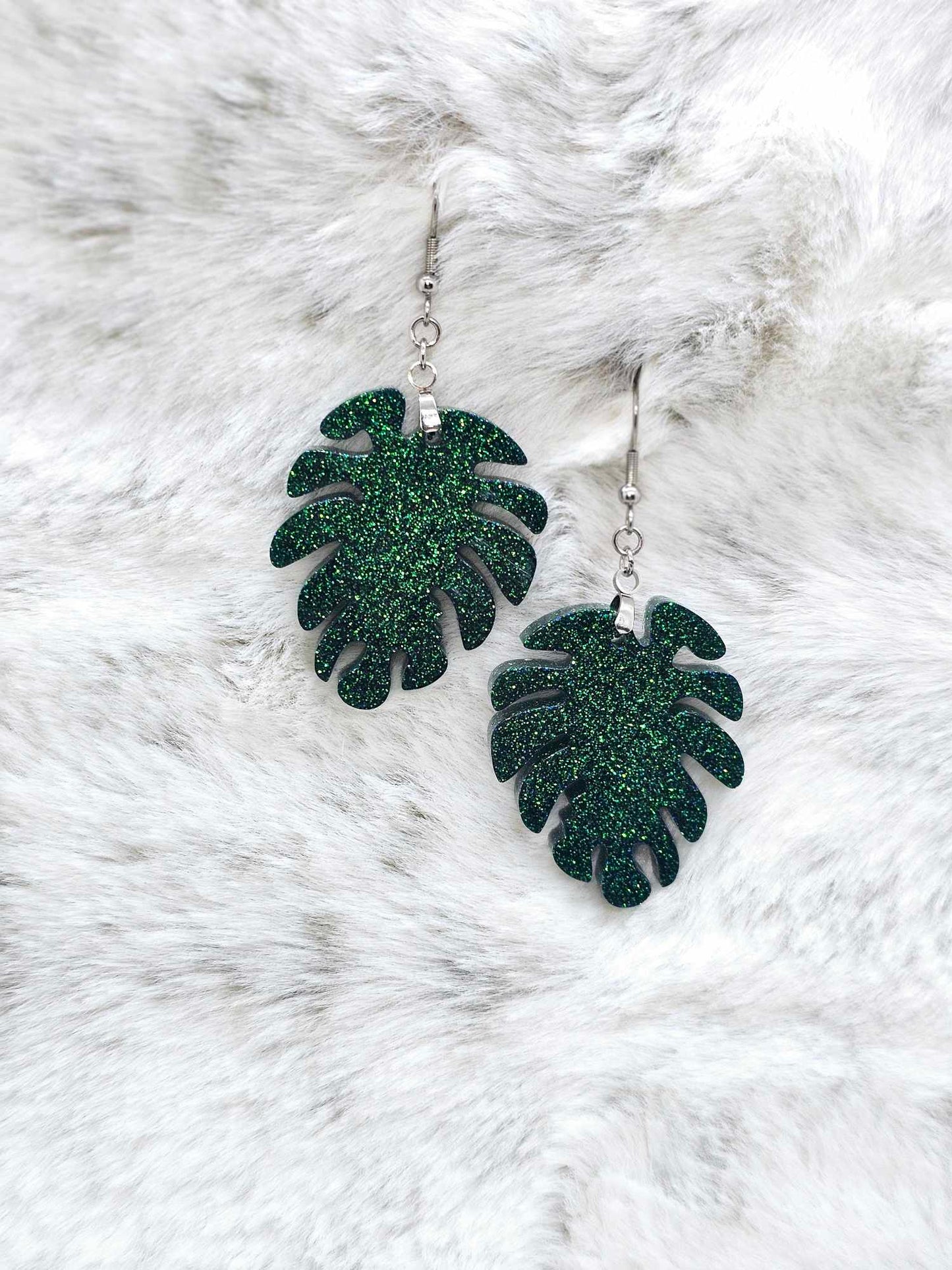 MONSTERA LEAF RESIN EARRINGS