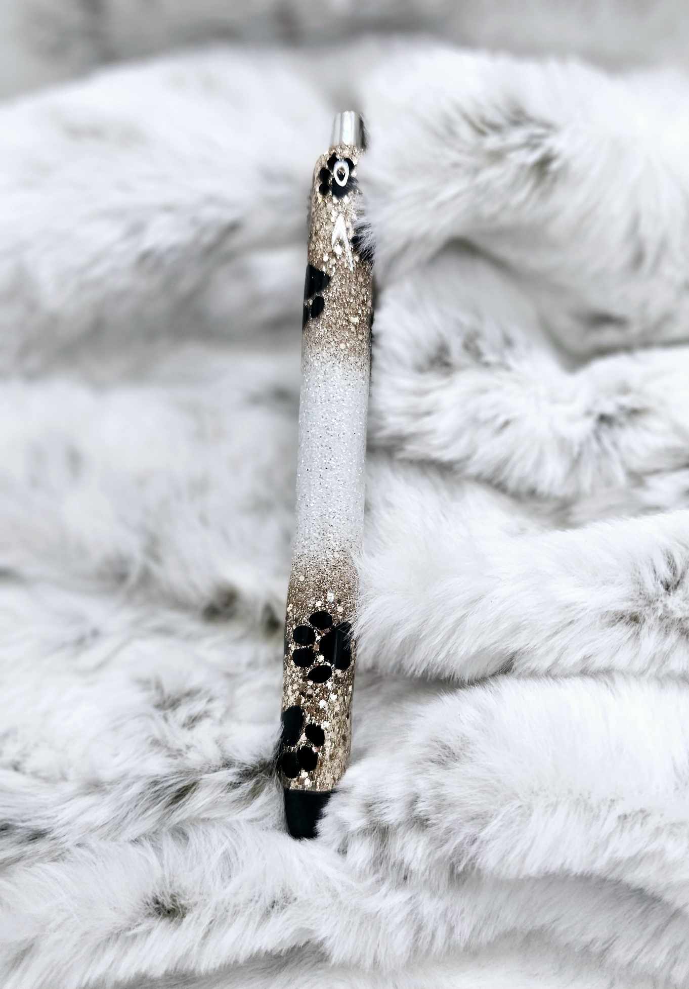 DOG MOM PEN