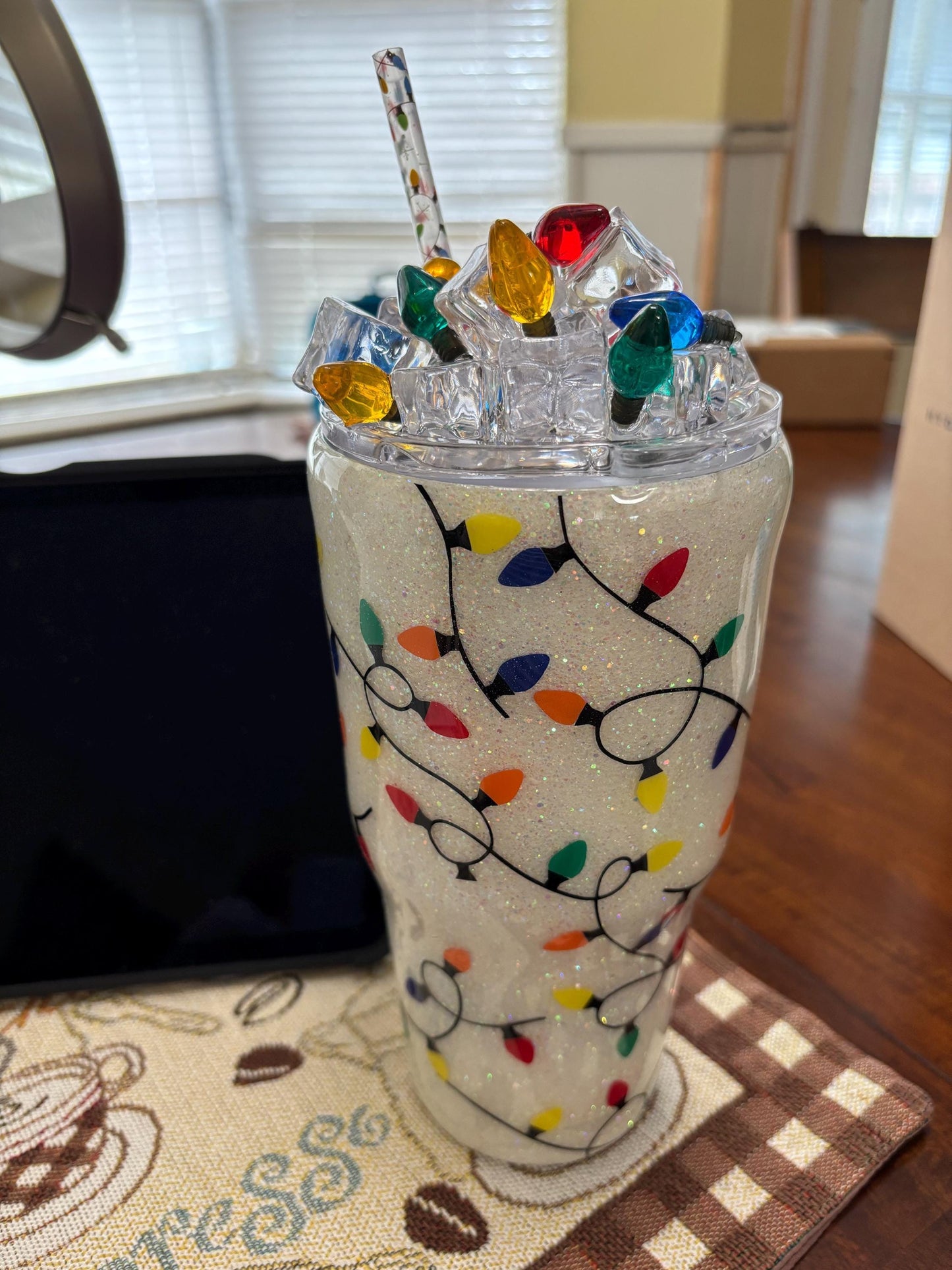 CHRISTMAS LIGHTS TOPPER