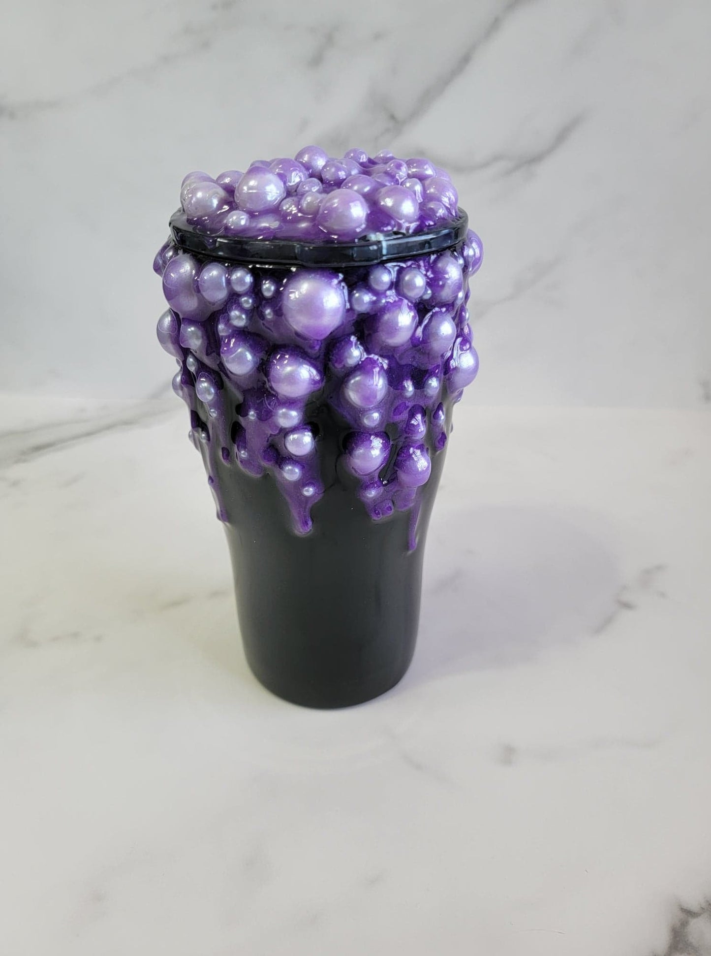 GLOW IN THE DARK BUBBLING CAULDRON