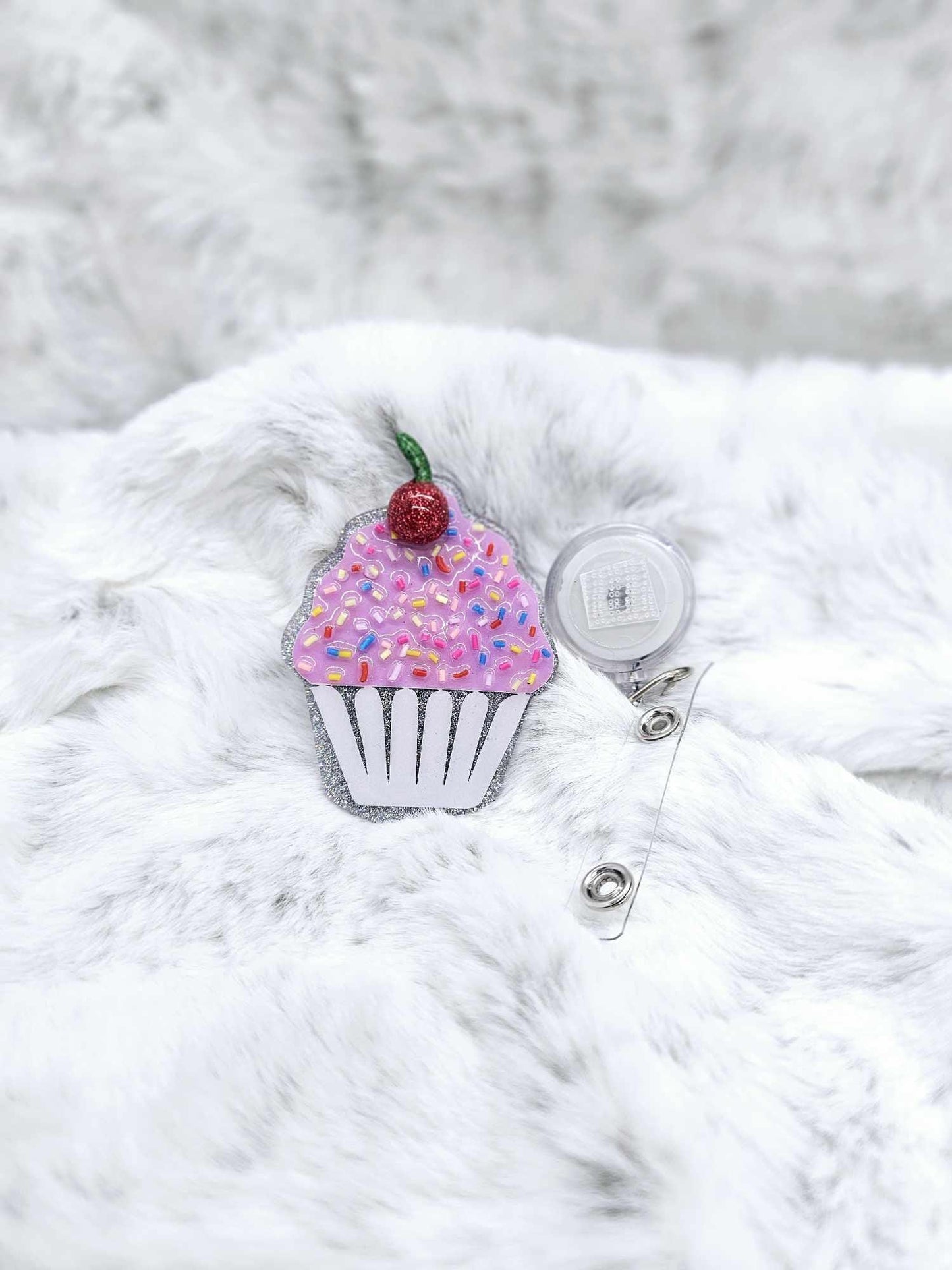 CUPCAKE WITH 3D CHERRY AND SPRINKLES BADGE REEL