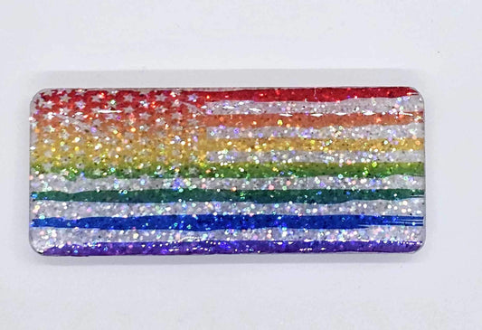 PRIDE DISTRESSED FLAG BADGE REEL