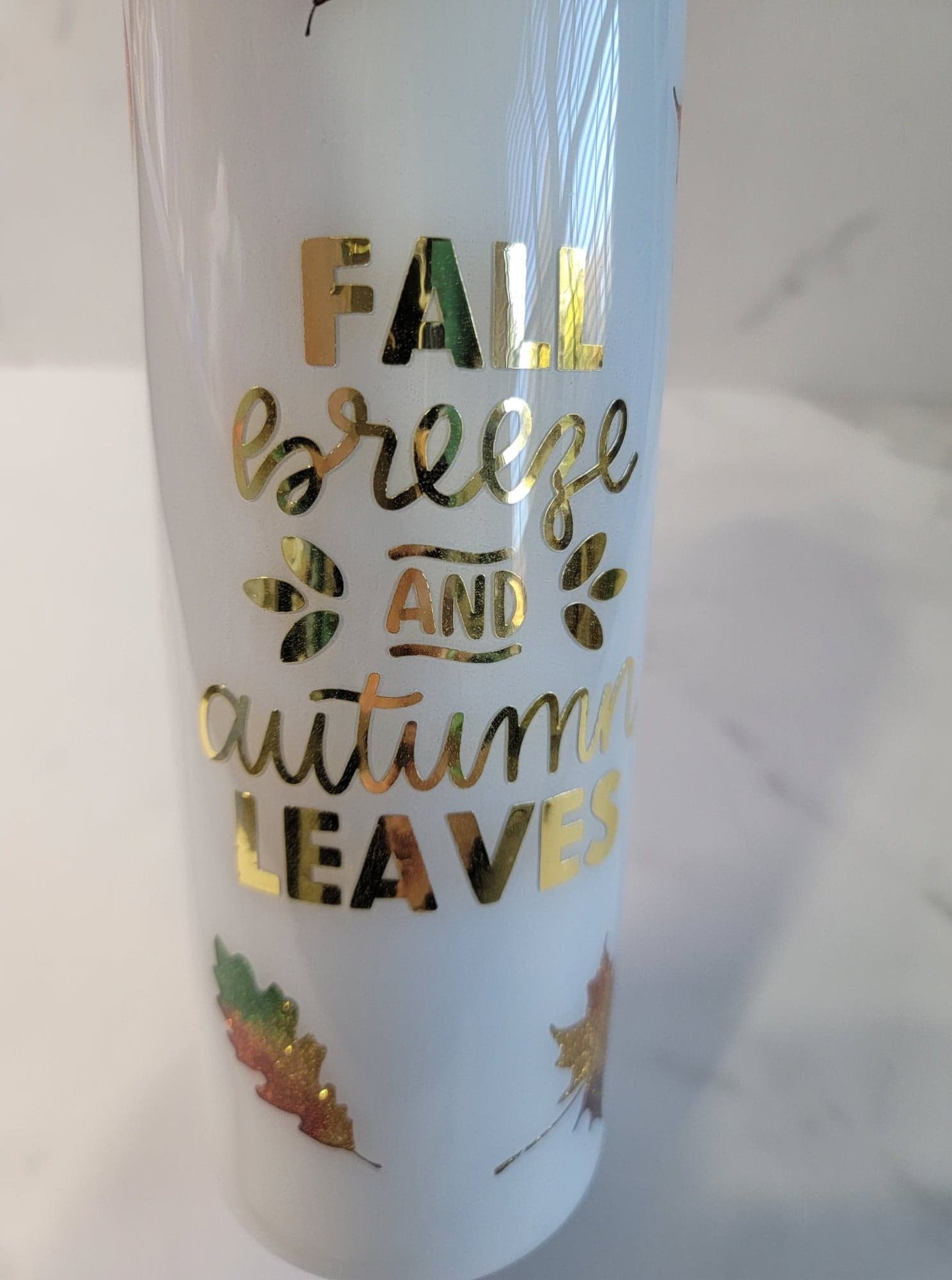 FALL BREEZE AND AUTUMN LEAVES TUMBLER