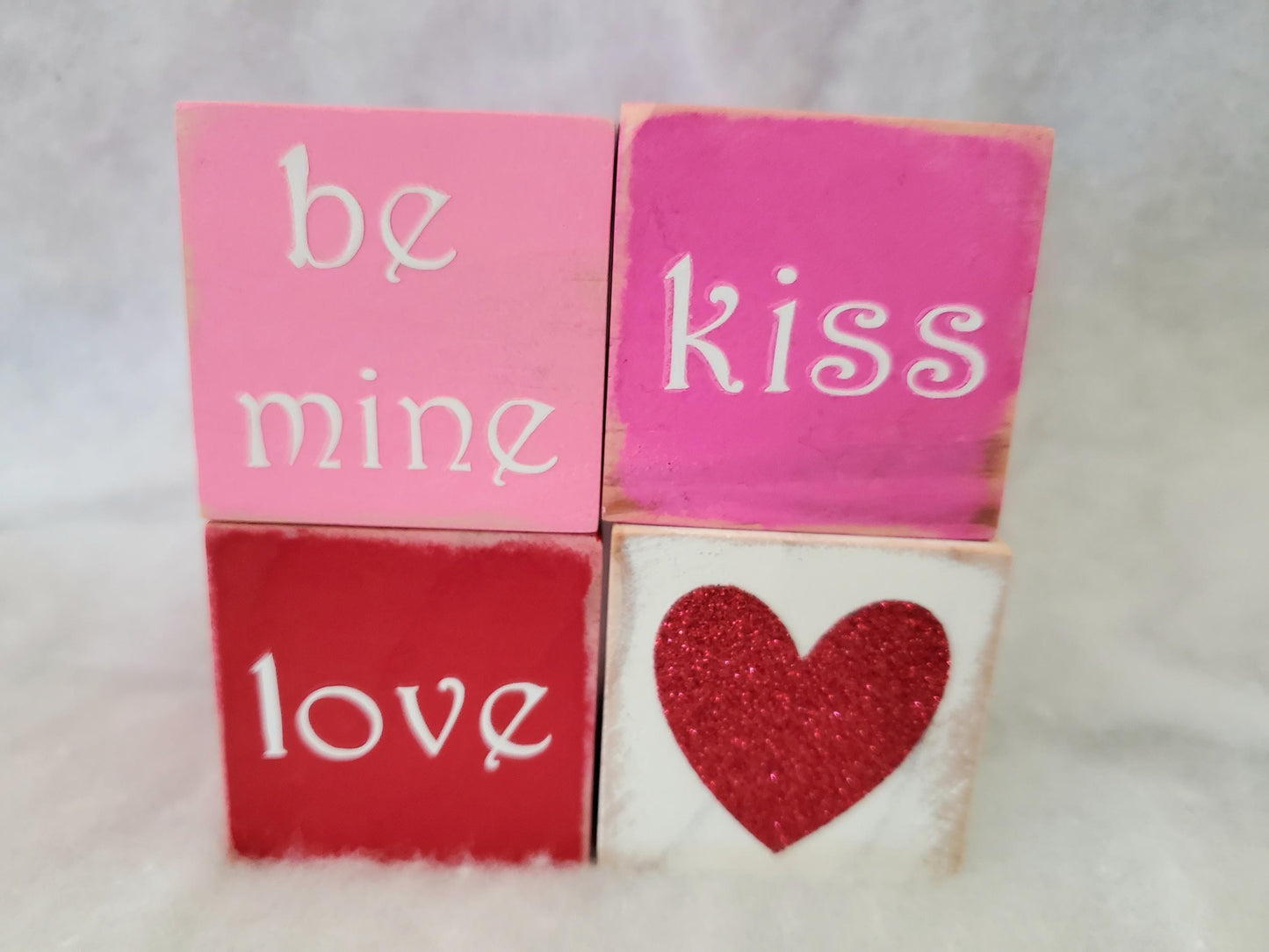 VALENTINES DECORATIVE BLOCKS