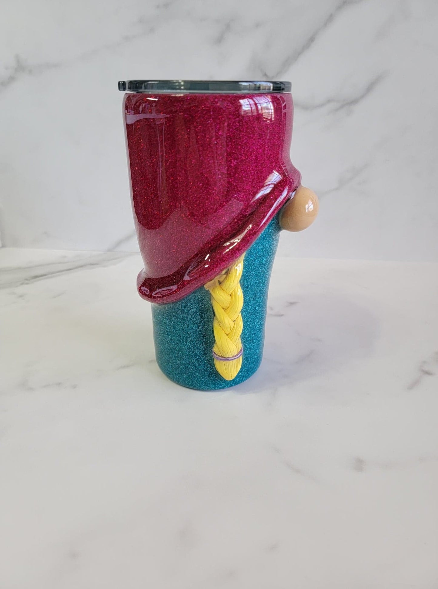 GIRL GNOME TUMBLER