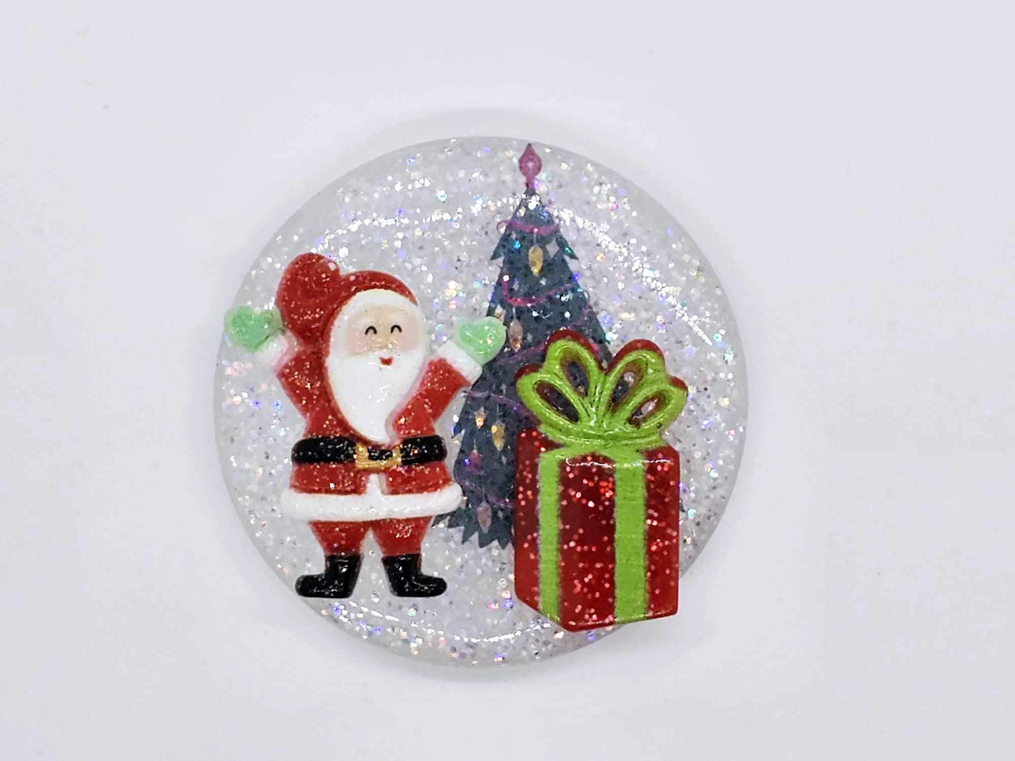 SANTA, CHRISTMAS TREE, AND PRESENT 3D BADGE REEL