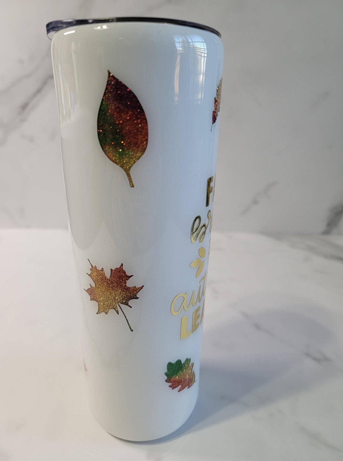 FALL BREEZE AND AUTUMN LEAVES TUMBLER